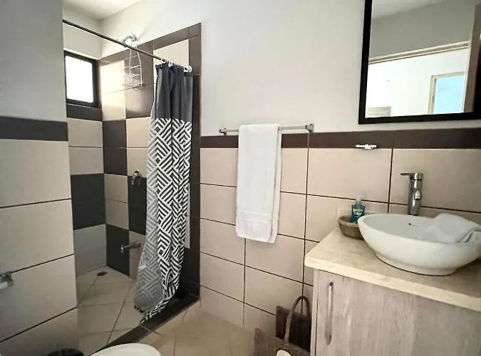 Сasa de vacaciones High Tide 2 Bed1 Bath Terrace